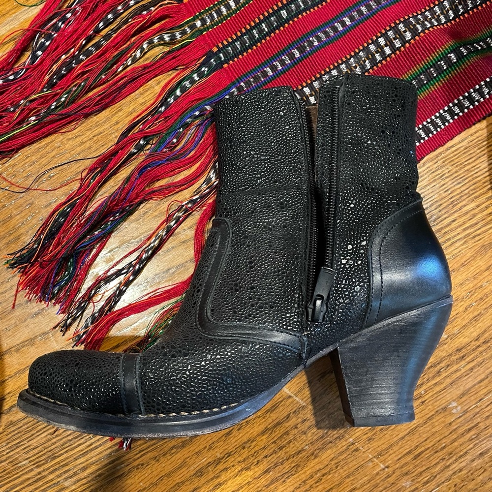 Neosens boots - Picture 2 of 5